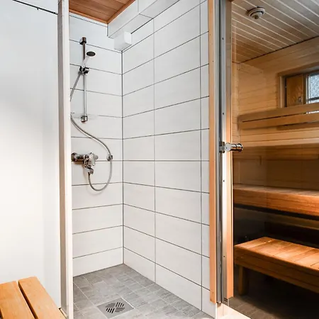 Rinnerasti B 3 * Ruka
