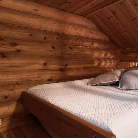 Сasa de vacaciones Rinnerasti B 3 *